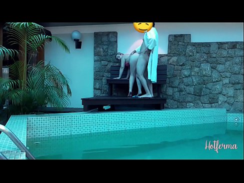 ❤️ Le patron invite la femme de chambre à la piscine, mais n'a pas pu résister à une chaude ❤ Fucking at fr.massagecenter-yalta.ru ❤